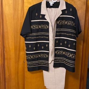 Alfred Dunner 2 piece LinenLook Pantsuit